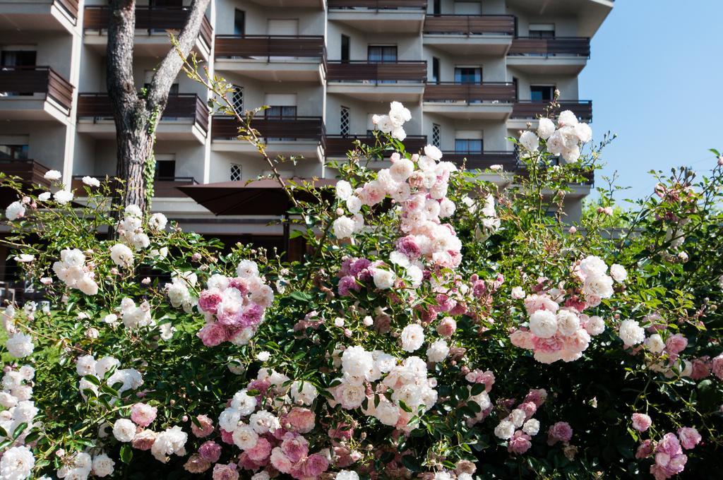 Hotel Michelangelo & Day Spa Montecatini Terme Exterior photo